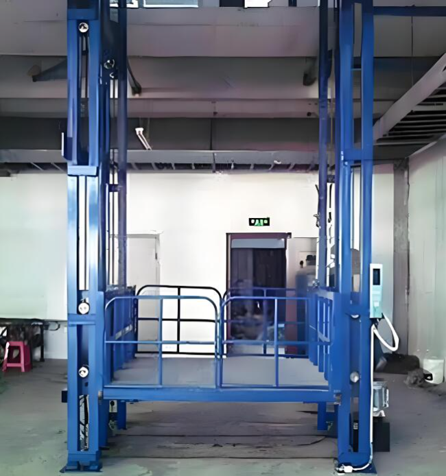 天门导轨式升降货梯